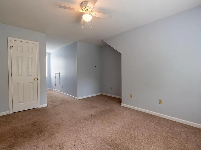 497 Sunset Dr — Photo 24