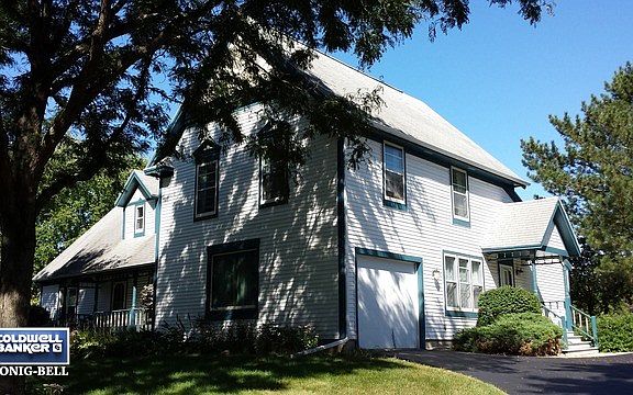 2nd image of 868 Victoria Dr