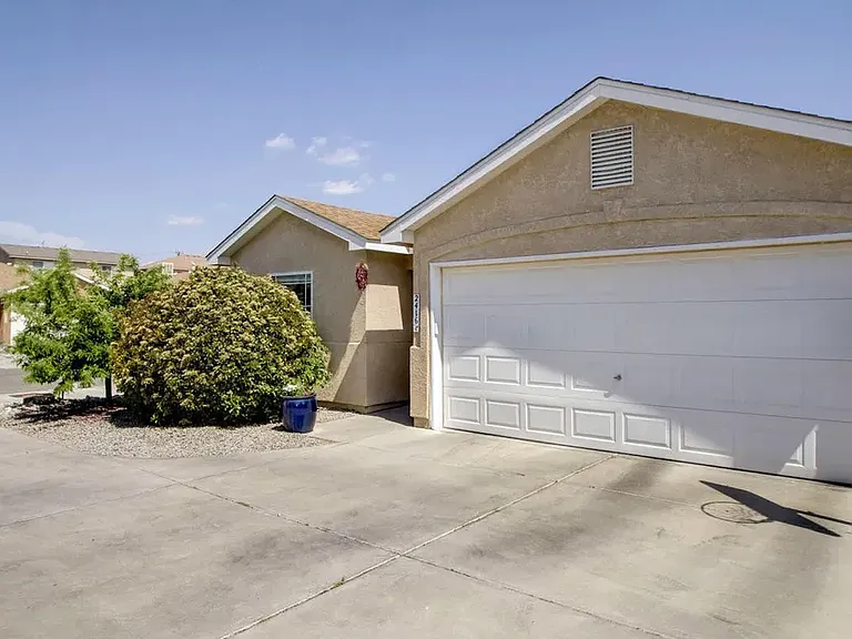 2416 Big Pine Dr NW — Photo 33