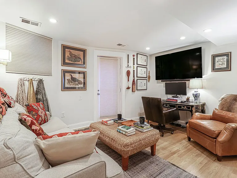 1840 California St NW #4A — Photo 17