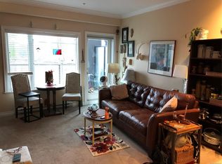 9717 1st St #203, Sidney, BC