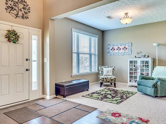 3rd image of 9008 Finsbury Ct