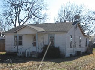 504 NE A St, Stigler, OK 74462