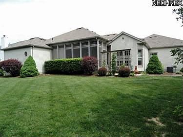 3rd image of 3110 Peterboro Dr