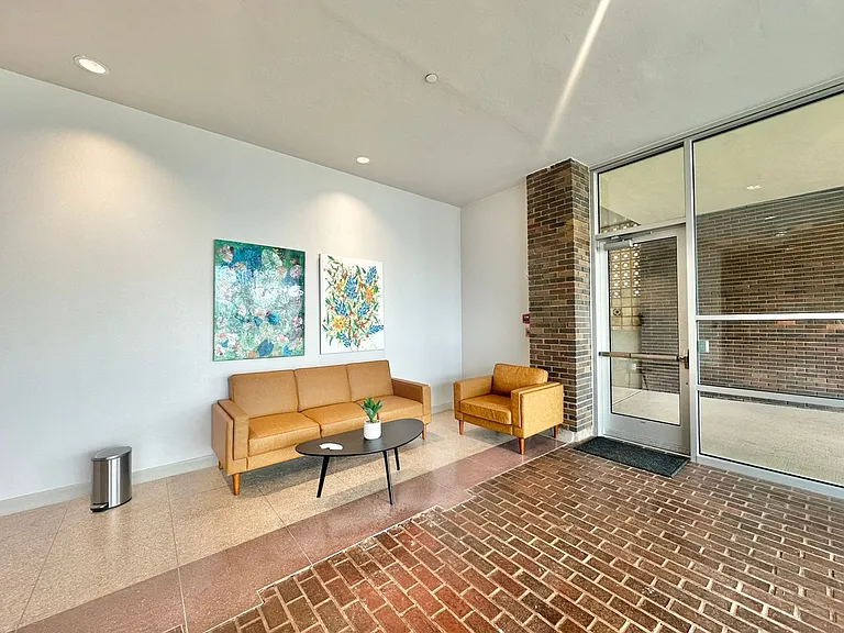 Wilcox Lofts - Downtown Tyler — Photo 7