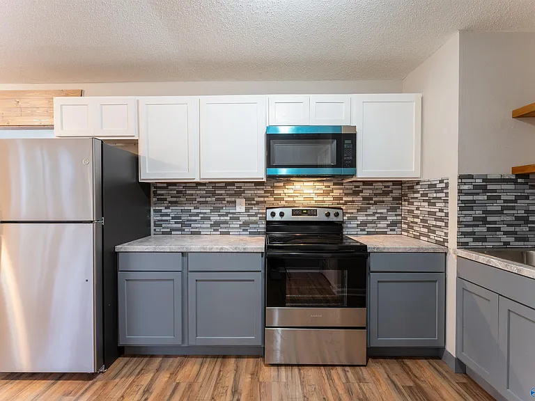 112 Wilkenson Dr NE — Photo 11