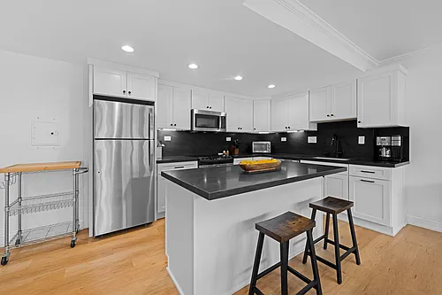 1021 Scott St Photo 1