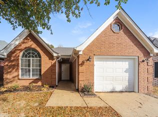 8728 Cat Tail Dr, Southaven, MS 38671