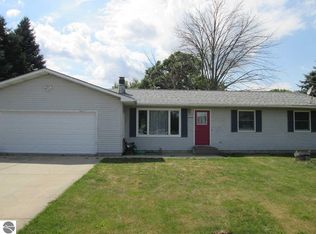 940 S Crawford Rd, Mount Pleasant, MI 48858