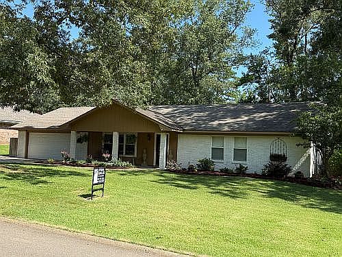5th image of 48 Sagewood Dr