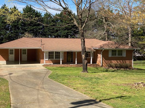 4097 Suzanne Ln