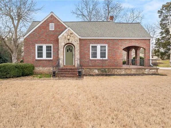 598 Main St, Palmetto, GA 30268