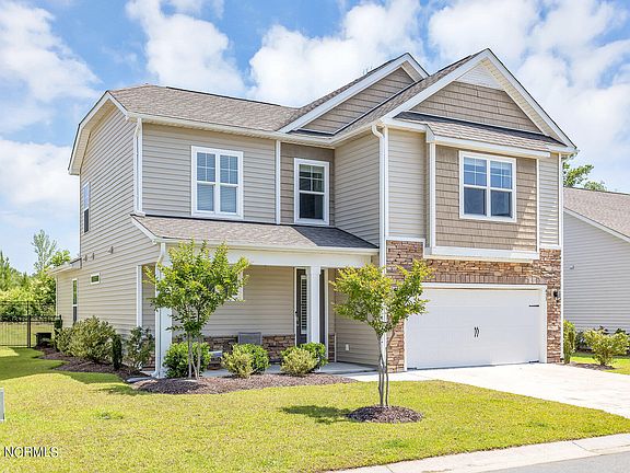 2nd image of 433 Esthwaite Drive SE