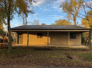 442 N Thompson St, Carrier Mills, IL 62917