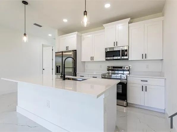 4787 Golfview Blvd #4789, Lehigh Acres, FL 33973