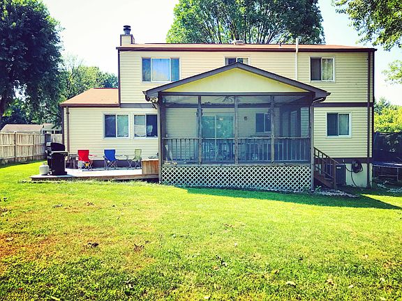 3rd image of 13595 Rush Dr