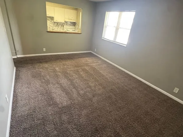 Hikes Point Apartments, 3012 Pamela Way #3117-7, Louisville, KY 40220
