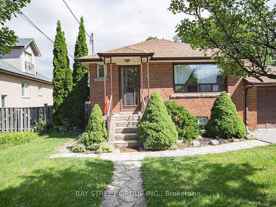 538 Queens Dr #BASEMENT