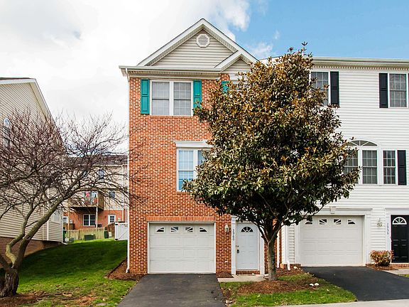 2nd image of 2960 Crystal Spring Ln