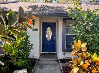 654 Capistrano Ct, Largo, FL 33771