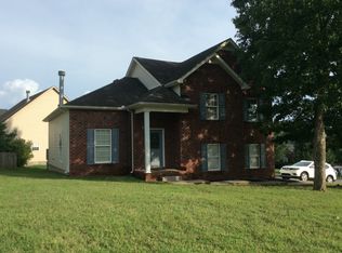 2302 Discovery Ct, La Vergne, TN 37086