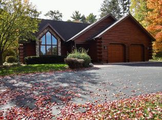 W5795 Robinson Rd, Tomahawk, WI 54487