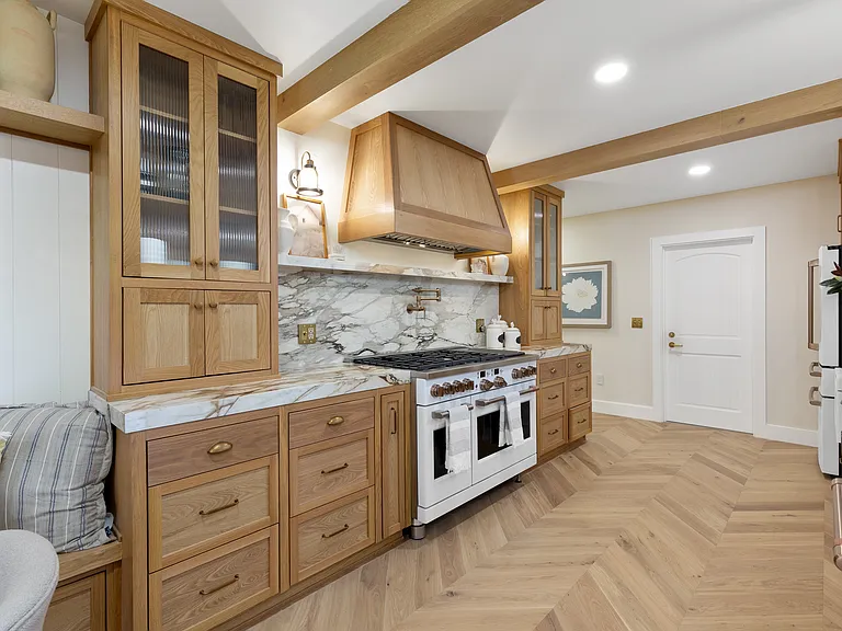 3335 E Ocean Blvd — Photo 73