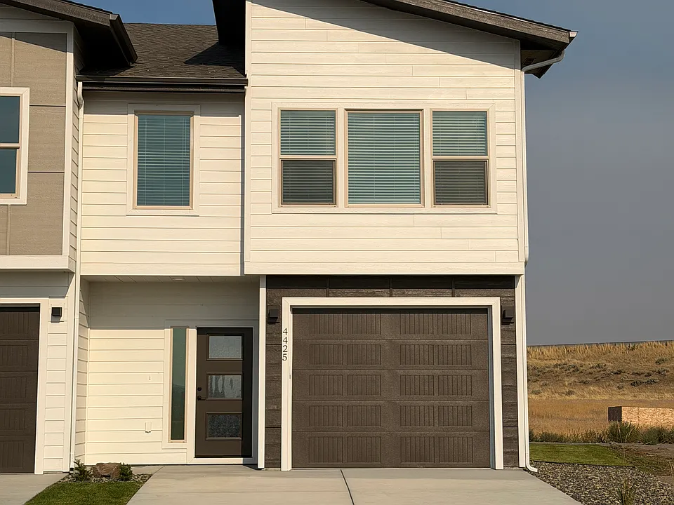4425 Road 114