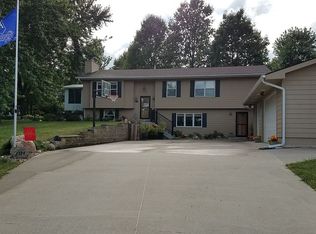 2724 SE 72nd St, Runnells, IA 50237