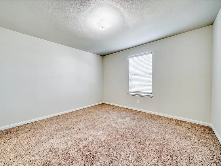 6934 Orchid St — Photo 32
