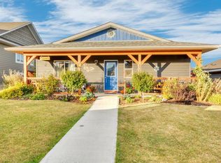 138 S Westview Dr, Nanton, AB T0L 1R0