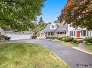 16870 N Dr E, Marshall, MI 49068