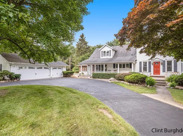 16870 N Dr E, Marshall, MI 49068