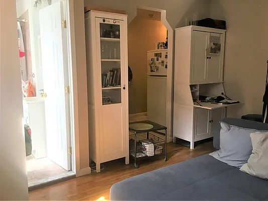 Rented by Charles Coutinho LLC | media 22