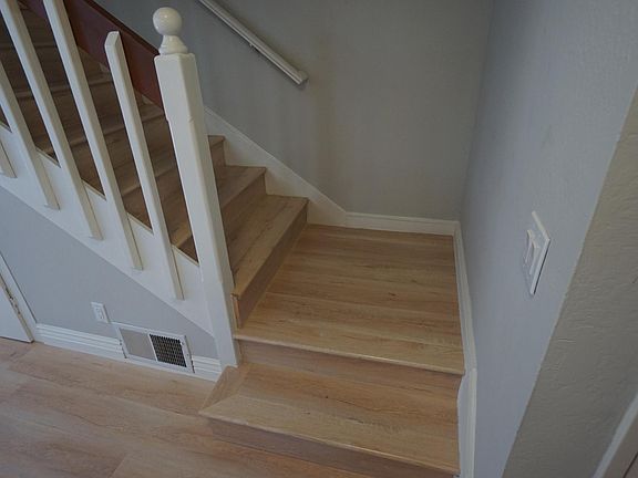 5th image of 301 Oak Ave APT F