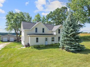 W12041 Sullivan Rd, Waterloo, WI 53594