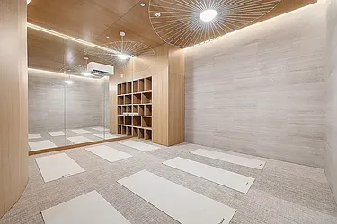 Rented by Watermark Capital Management LLC