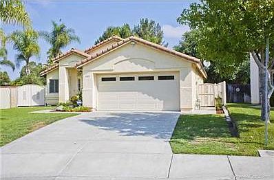 3rd image of 4819 Seascape Dr