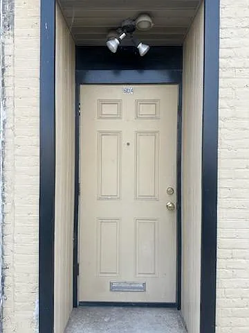 604 College Ave — Photo 7