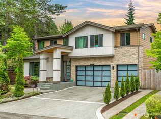 10351 SE 8th St, Bellevue, WA 98004