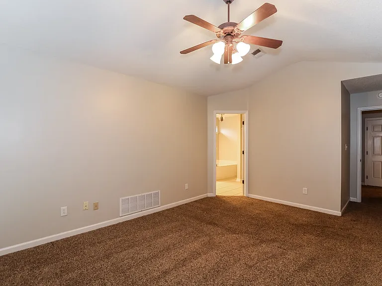 5467 Milton Ridge Dr — Photo 9