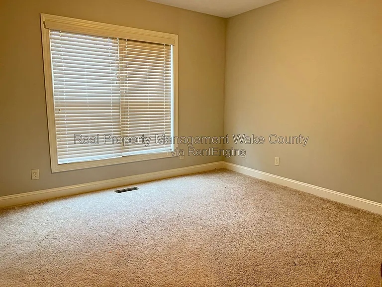 421 Rams Loop — Photo 16