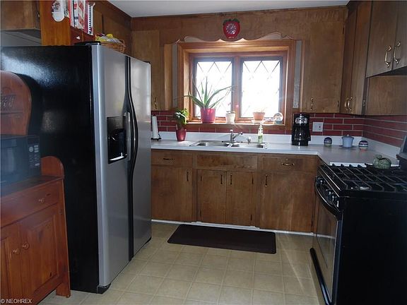 5th image of 309 Hafely Dr