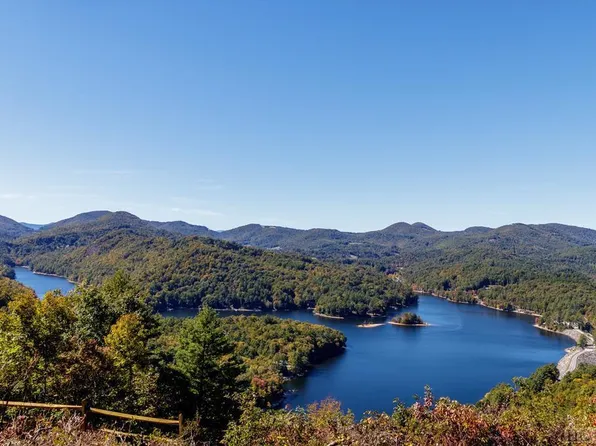 1234 Lake Vista Drive, Cullowhee, NC 28736