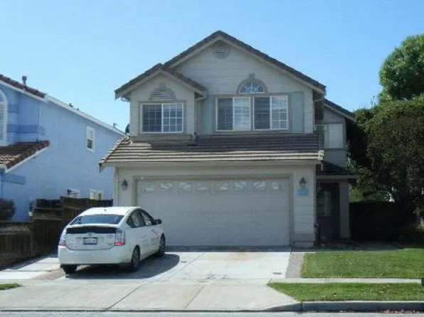 9343 Benbow Dr, Gilroy, CA 95020