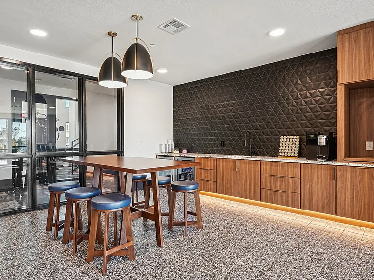 Gourmet Coffee & Hot Tea Lounge