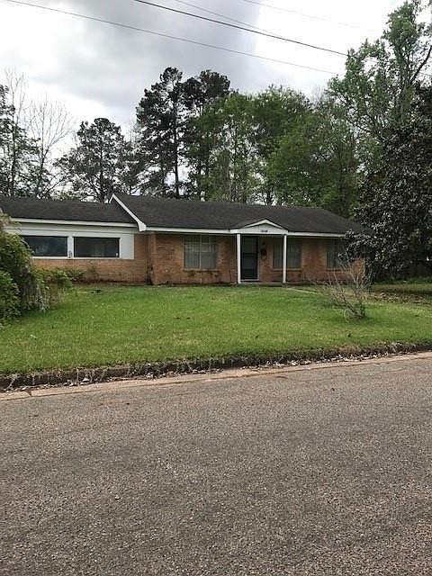 1st image of 1509 S Broadmoor Dr