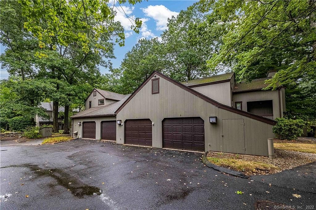 7 Twin Oak Ct 7, Avon, CT 06001 Zillow
