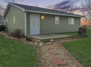 245 Tanner St, Louisville, IL 62858