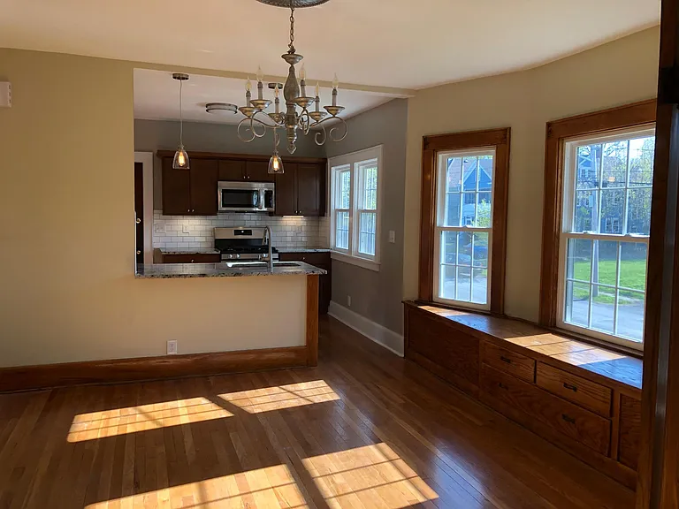 400 Broad St #1 — Photo 12